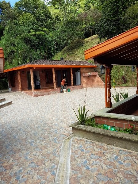 Apartamento para el arriendo en Caldas el codigo es 17687 Foto 13