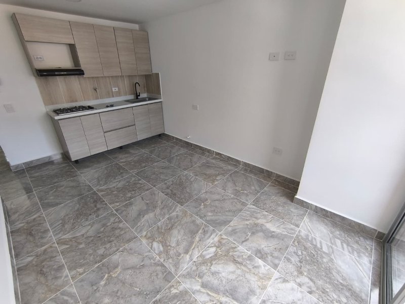 Apartamento para el arriendo en Sabaneta el codigo es 17768 Foto 3