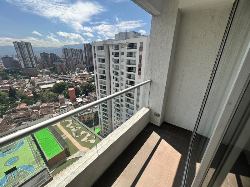 Apartamento para el arriendo en Sabaneta el codigo es 17677 Foto 5