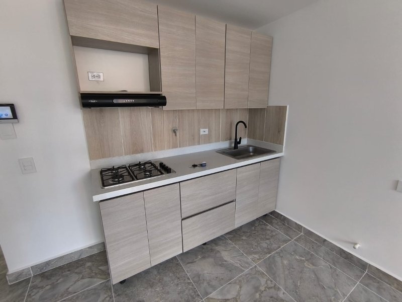 Apartamento para el arriendo en Sabaneta el codigo es 17768 Foto 2
