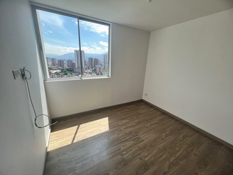 Apartamento para el arriendo en Sabaneta el codigo es 17677 Foto 10