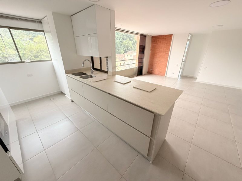 Apartaestudio para el arriendo en Medellín el codigo es 16963 Foto 4