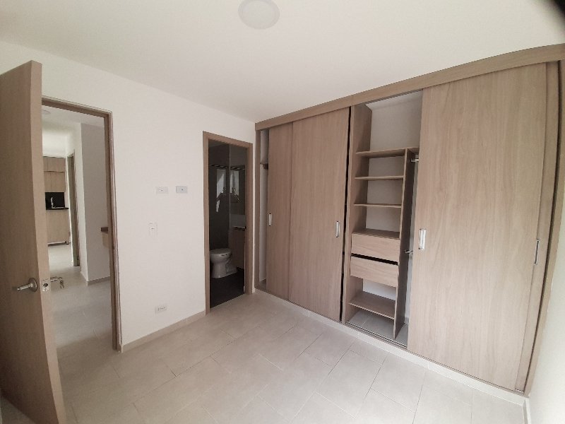 Apartamento para el arriendo en Sabaneta el codigo es 12621 Foto 4