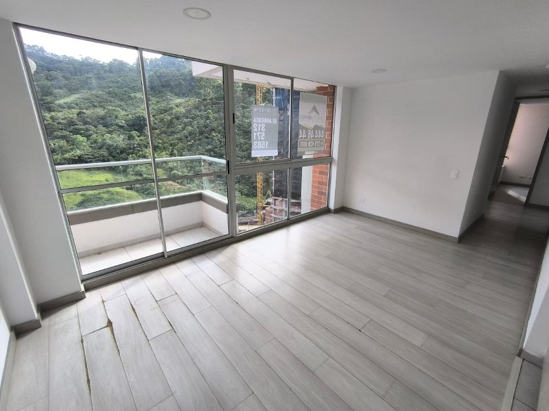 Apartamento para el arriendo en Sabaneta el codigo es 17760 Foto 4