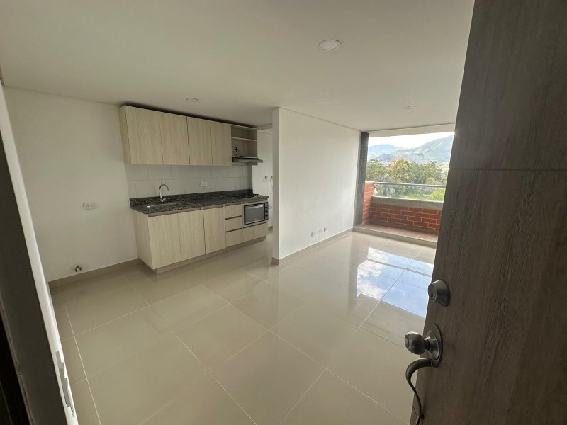 Apartamento para el arriendo en La Estrella el codigo es 16760 Foto 5