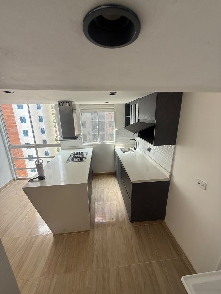 Apartamento para el arriendo en Sabaneta el codigo es 17907 Foto 3