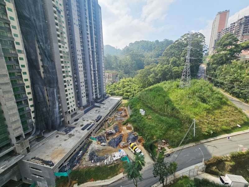 Apartamento para el arriendo en Sabaneta el codigo es 16773 Foto 8