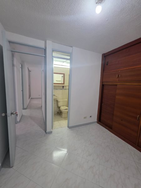 Apartamento para el arriendo en Medellín el codigo es 16983 Foto 11