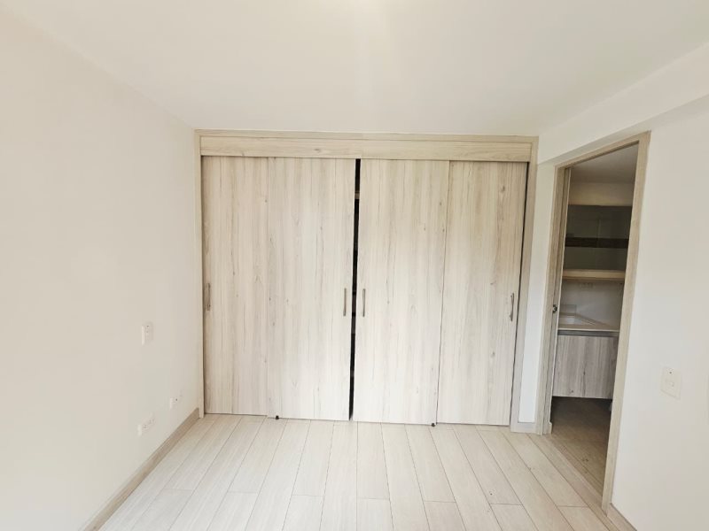 Apartamento para el arriendo en Sabaneta el codigo es 16773 Foto 12