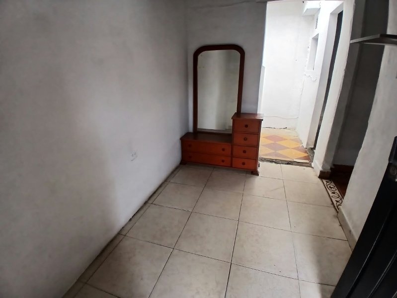 Apartaestudio para el arriendo en Sabaneta el codigo es 18075 Foto 4
