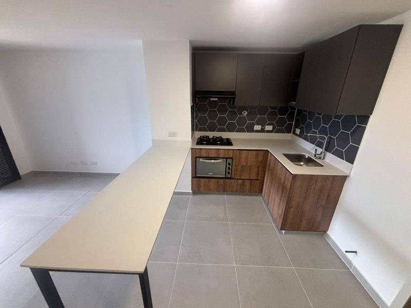 Apartamento para el arriendo en Envigado el codigo es 17247 Foto 2