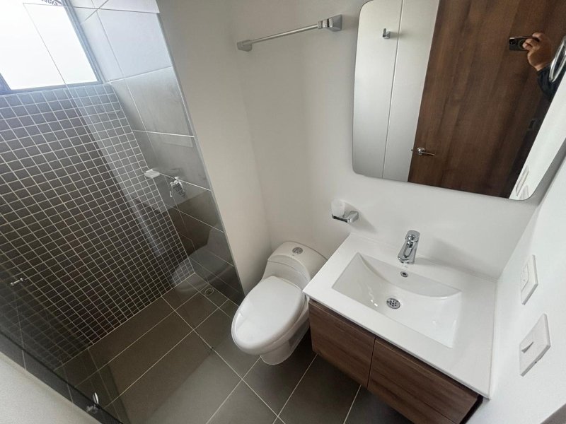 Apartamento para el arriendo en Envigado el codigo es 17247 Foto 12