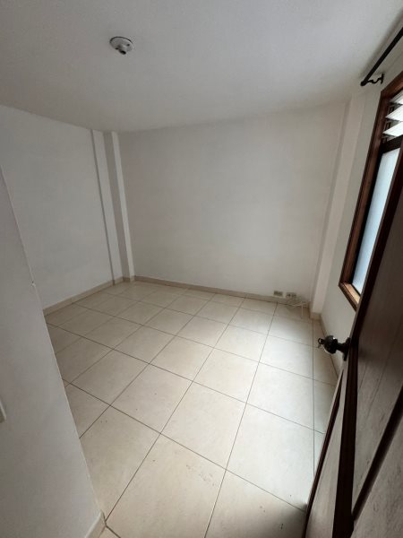 Apartaestudio para el arriendo en Sabaneta el codigo es 17075 Foto 9