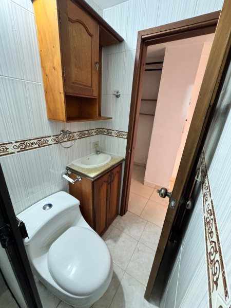 Apartaestudio para el arriendo en Sabaneta el codigo es 17075 Foto 13