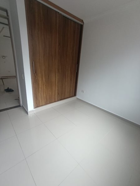 Apartamento para el arriendo en Sabaneta el codigo es 17062 Foto 8