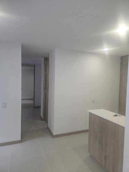 Apartamento para el arriendo en Envigado el codigo es 17990 Foto 3