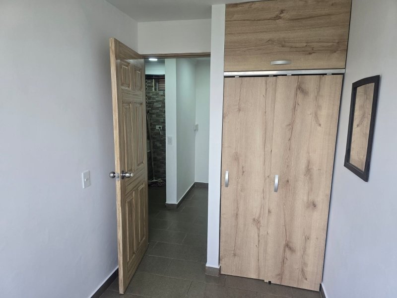 Apartamento para el arriendo en Medellín el codigo es 15747 Foto 8
