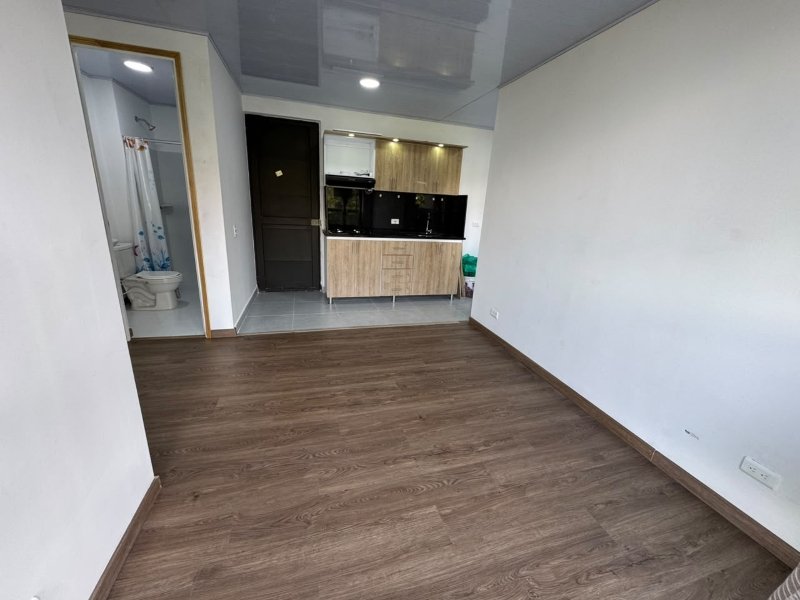 Apartamento para el arriendo en Sabaneta el codigo es 18055 Foto 2