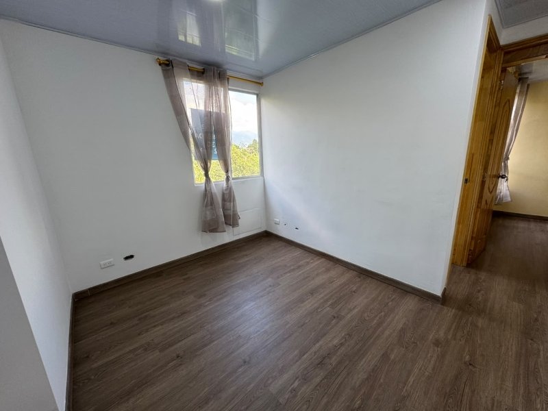 Apartamento para el arriendo en Sabaneta el codigo es 18055 Foto 7