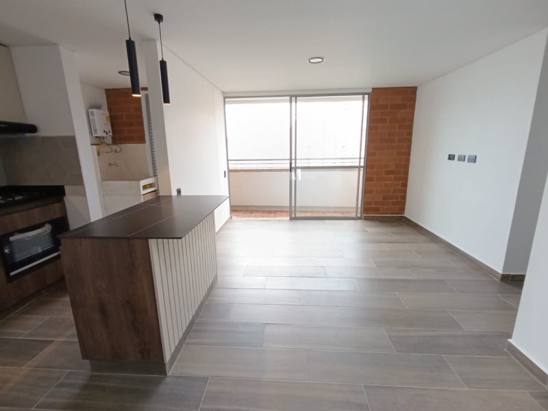 Apartamento para el arriendo en Itagüí el codigo es 16975 Foto 4