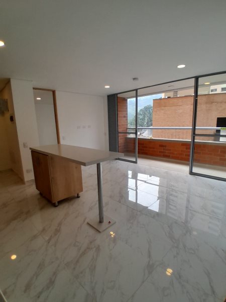 Apartamento para el arriendo en Sabaneta el codigo es 16998 Foto 3