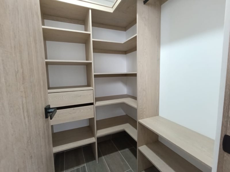 Apartamento para el arriendo en Itagüí el codigo es 16975 Foto 7