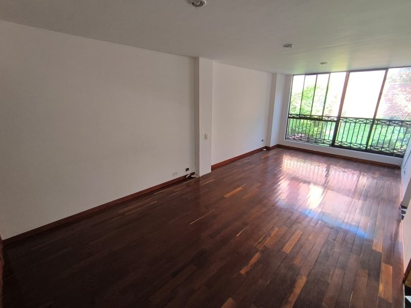 Casa para el arriendo en Envigado el codigo es 15519 Foto 18