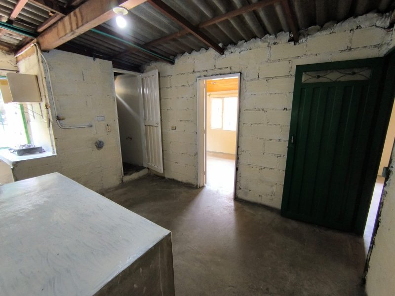 Casa para el arriendo en Sabaneta el codigo es 17752 Foto 5