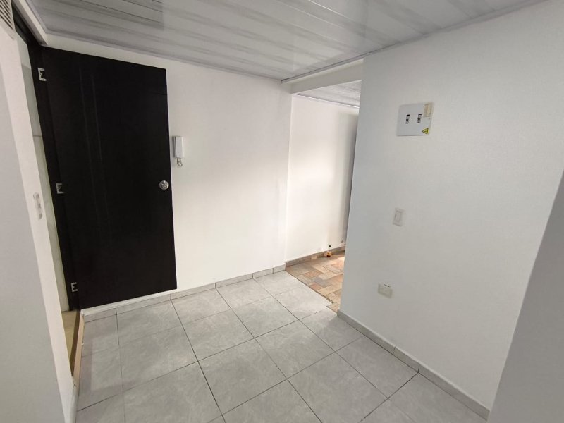 Apartaestudio para el arriendo en Medellín el codigo es 17730 Foto 4