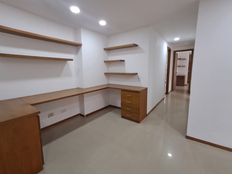 Apartamento para el arriendo en Sabaneta el codigo es 12433 Foto 10