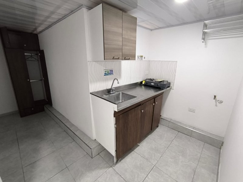 Apartaestudio para el arriendo en Medellín el codigo es 17730 Foto 2
