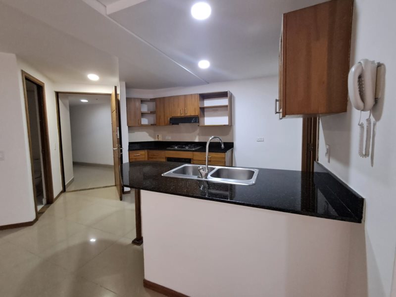 Apartamento para el arriendo en Sabaneta el codigo es 12433 Foto 2