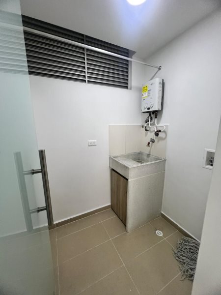 Apartamento para el arriendo en Sabaneta el codigo es 14829 Foto 14
