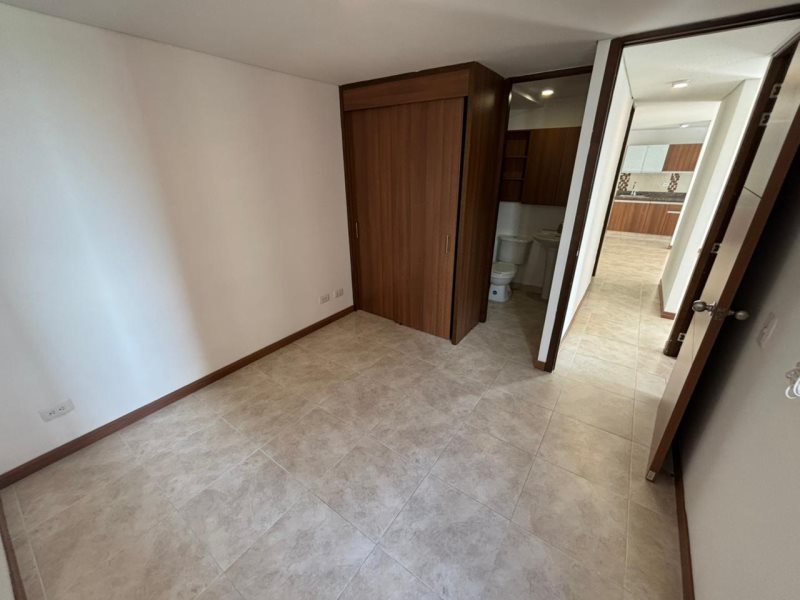 Apartamento para el arriendo en La Estrella el codigo es 16768 Foto 7