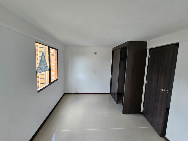 Apartamento para el arriendo en Sabaneta el codigo es 9134 Foto 13