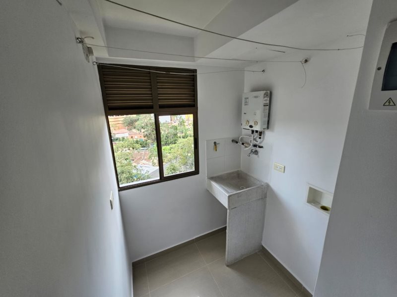 Apartamento para el arriendo en Sabaneta el codigo es 9134 Foto 18