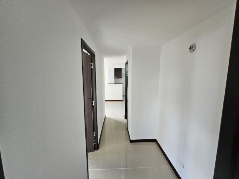 Apartamento para el arriendo en Sabaneta el codigo es 9134 Foto 7