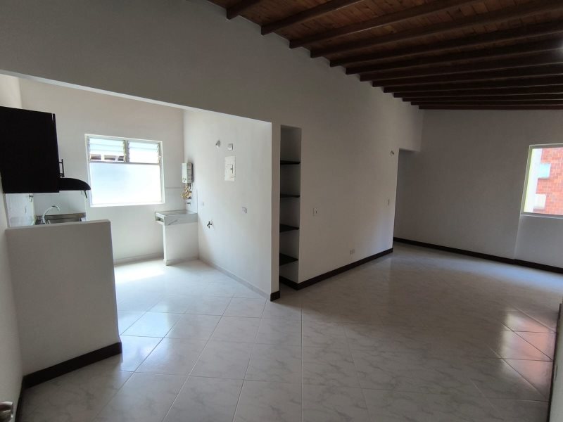 Apartamento para el arriendo en Itagüí el codigo es 16776 Foto 3