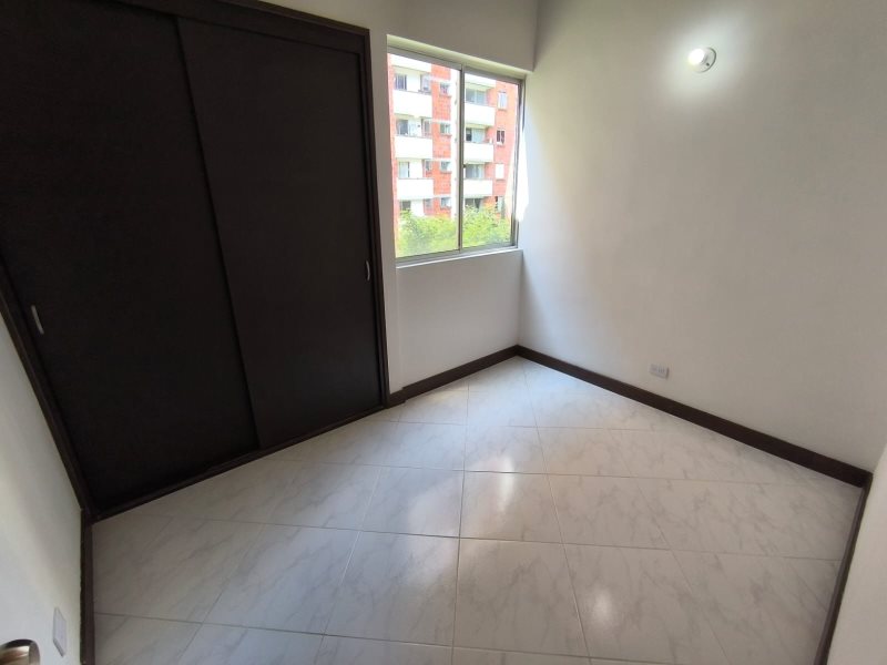 Apartamento para el arriendo en Itagüí el codigo es 16776 Foto 6