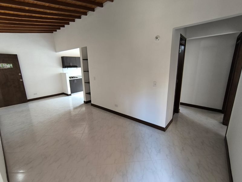 Apartamento para el arriendo en Itagüí el codigo es 16776 Foto 14