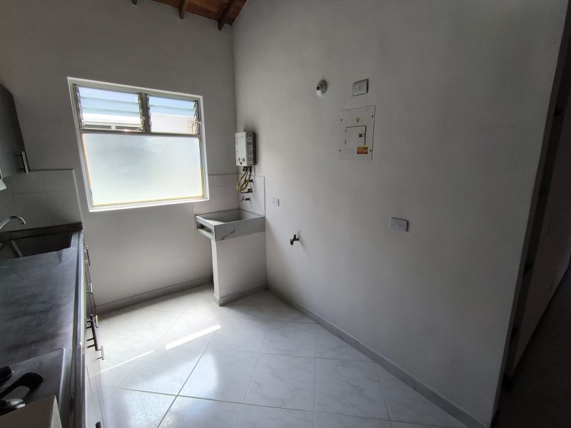 Apartamento para el arriendo en Itagüí el codigo es 16776 Foto 18