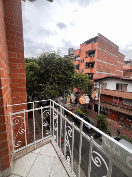 Apartamento para el arriendo en Envigado el codigo es 16720 Foto 5