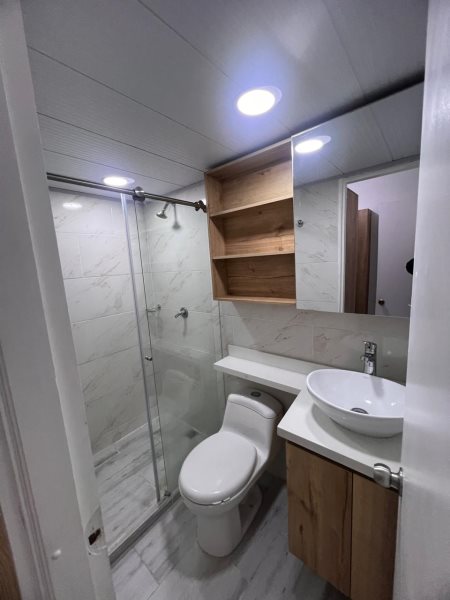 Apartamento para el arriendo en Envigado el codigo es 16720 Foto 12