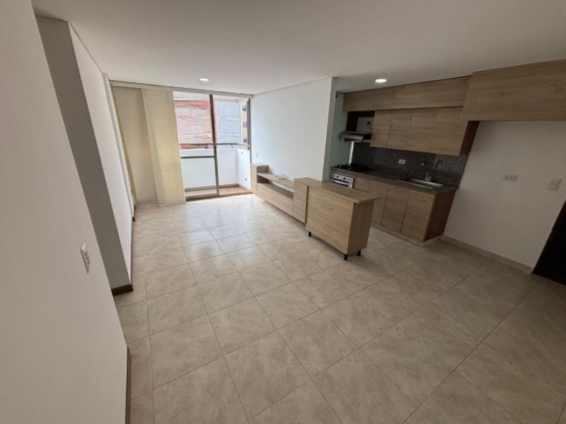 Apartamento para el arriendo en La Estrella el codigo es 16769 Foto 2