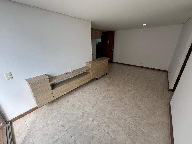 Apartamento para el arriendo en La Estrella el codigo es 16769 Foto 4