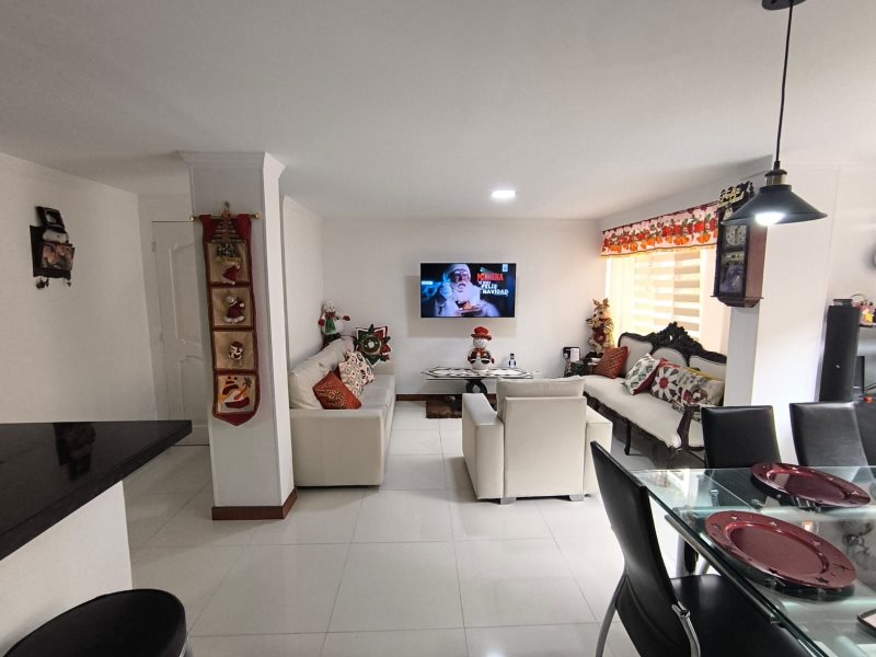 Apartamento para el arriendo en Envigado el codigo es 16739 Foto 6