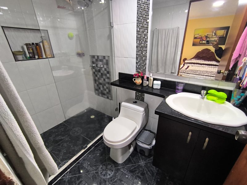 Apartamento para el arriendo en Envigado el codigo es 16739 Foto 16