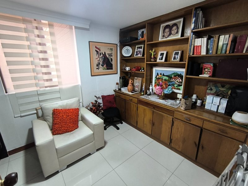 Apartamento para el arriendo en Envigado el codigo es 16739 Foto 10