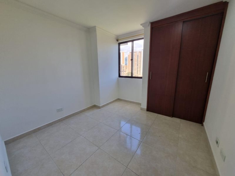 Apartamento para el arriendo en Itagüí el codigo es 16744 Foto 10