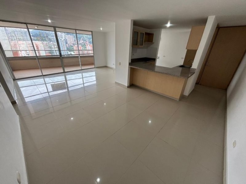 Apartamento para el arriendo en Sabaneta el codigo es 16774 Foto 3